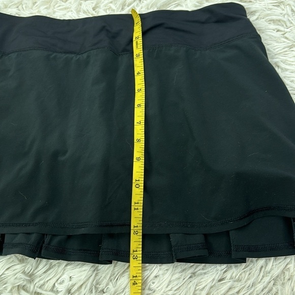 Lululemon Run: Pace Setter Skirt Black - Picture 2 of 6